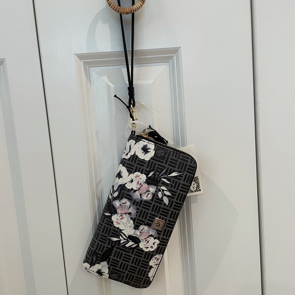 NWT Anne Klein Wallet